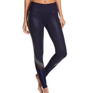 Alo Elevate Legging